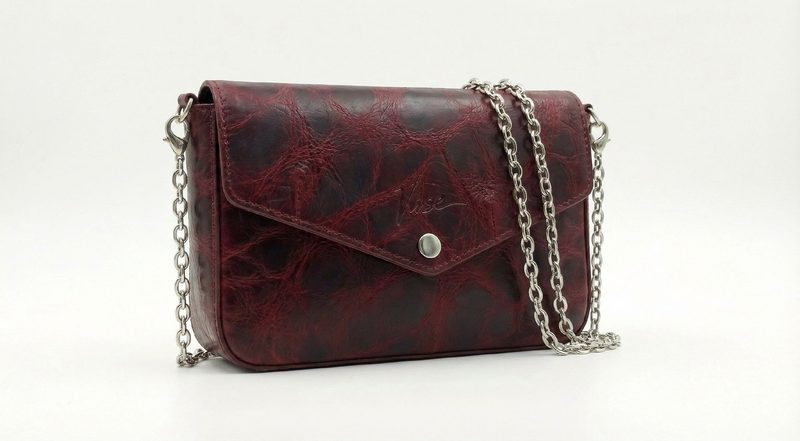 Сумка Enveloppe Oxblood